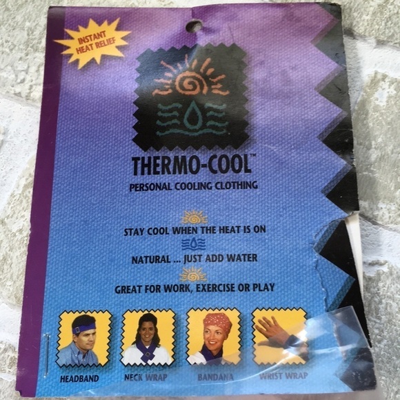 Thermo-Cool Bandana Red Paisley - Picture 4 of 6